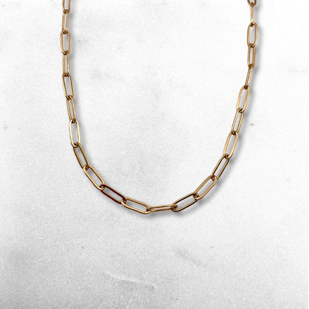 Collier - ENCHAÎNÉ