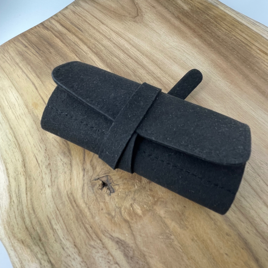 Customizable travel jewelry pouch